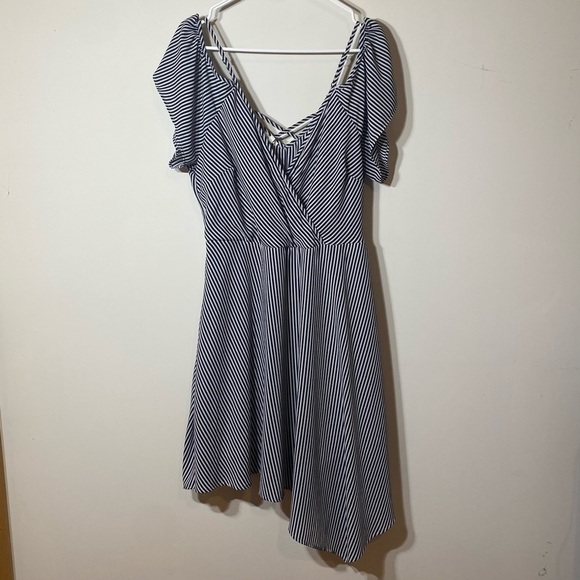 Maurice’s Size XL Cutout Sleeve Asymmetrical Black and White Stripe Dress - Picture 1 of 5